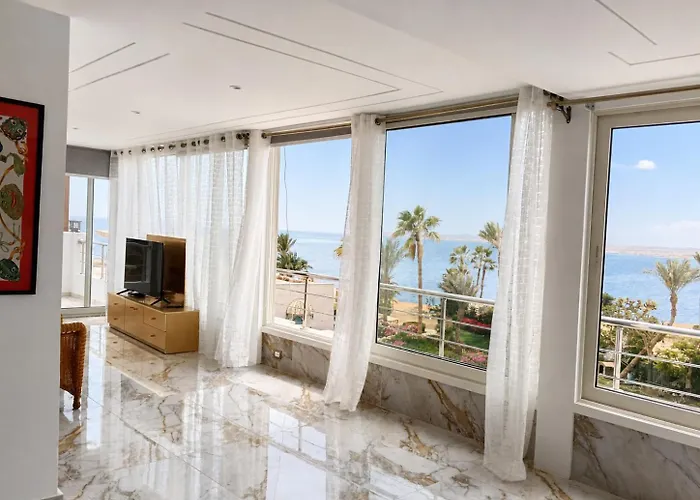 Three Bedrooms Rooftop Seaview Appartamento *