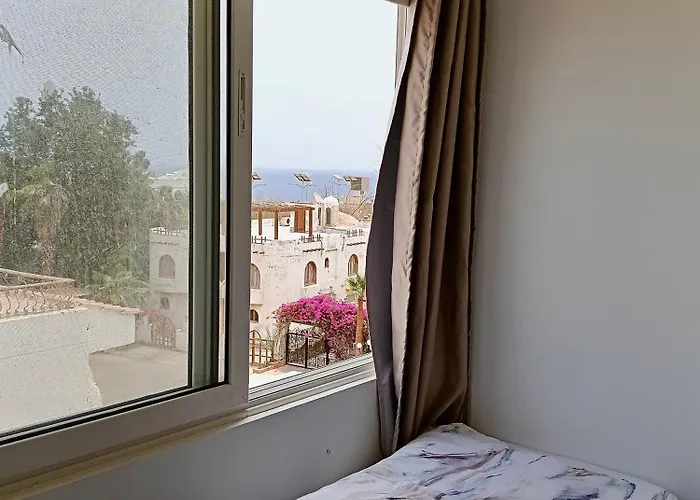 Appartamento Three Bedrooms Rooftop Seaview *